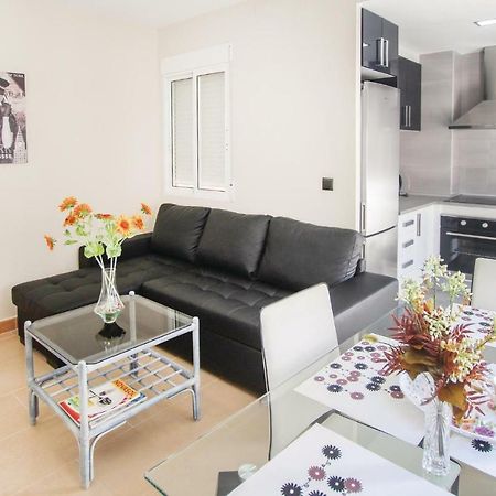 3 Bedroom Gorgeous Apartment In Аликанте Экстерьер фото